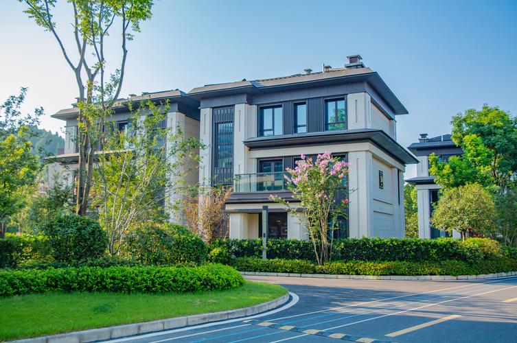 宜昌新首钢·鸿坤集团联袂打造的低密墅质洋房——开启品质人居新篇章